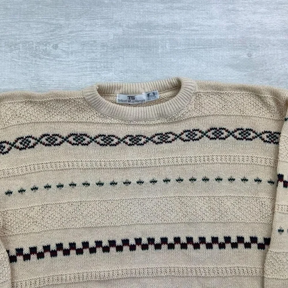 Vintage Tricot St. George Sweater Adult XL‎ White Chunky Knit Striped Geometric